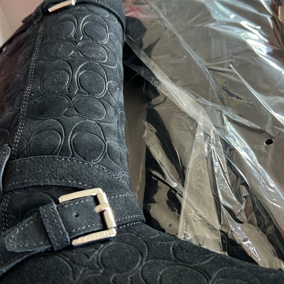 Coach Women's Black Suede Logo Boots Thelma Size 8.5 Calf-high Fur-lined - Picture 4 of 4